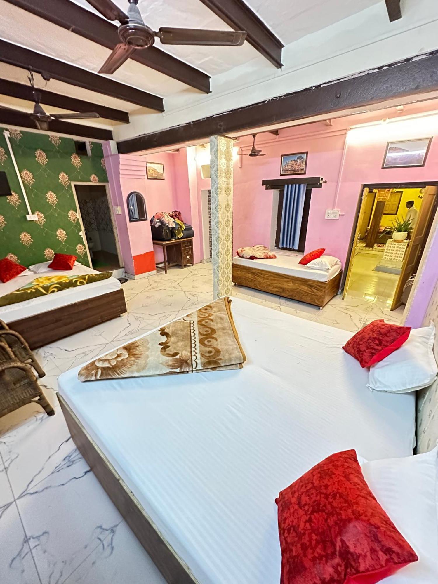 Home Stay Suraj Inn 바라나시 외부 사진